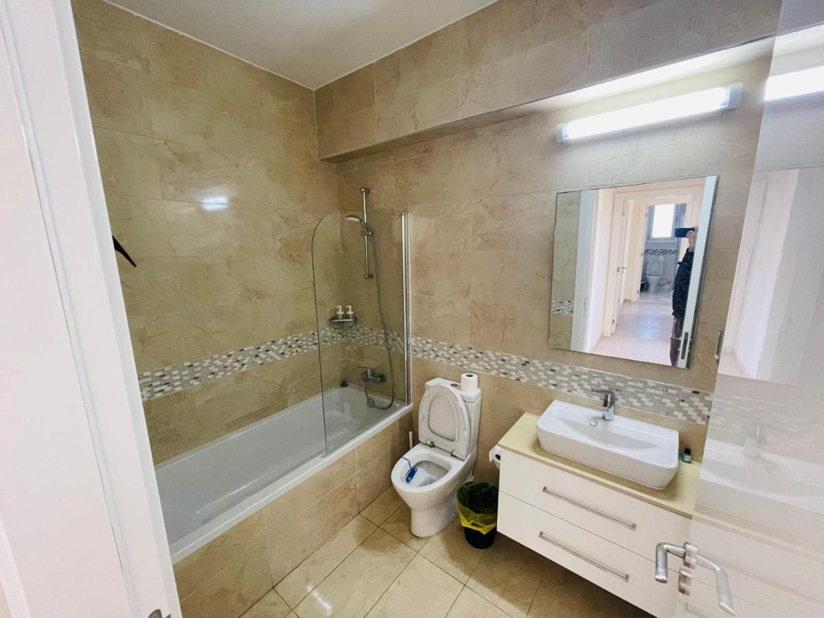City Center Cozy Apt Pafos Exterior foto