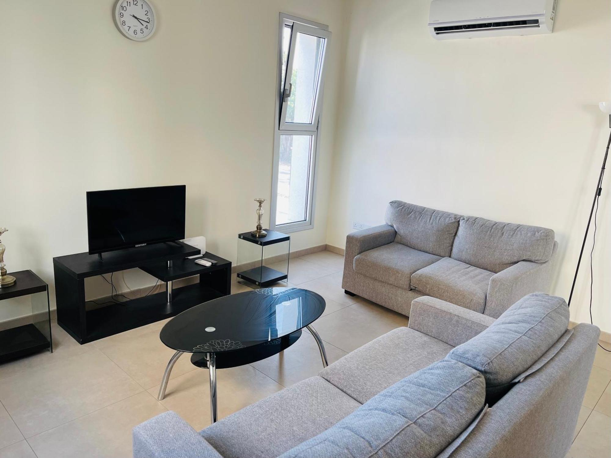 City Center Cozy Apt Pafos Exterior foto